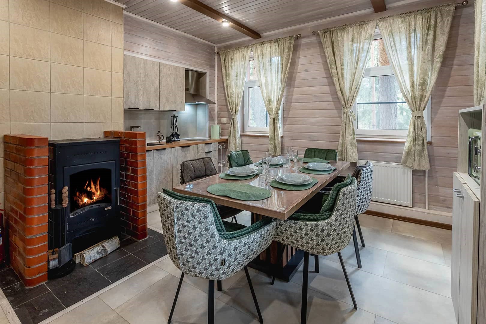 Коттедж "Дом Боцмана" на 6 человек в Окунёвая