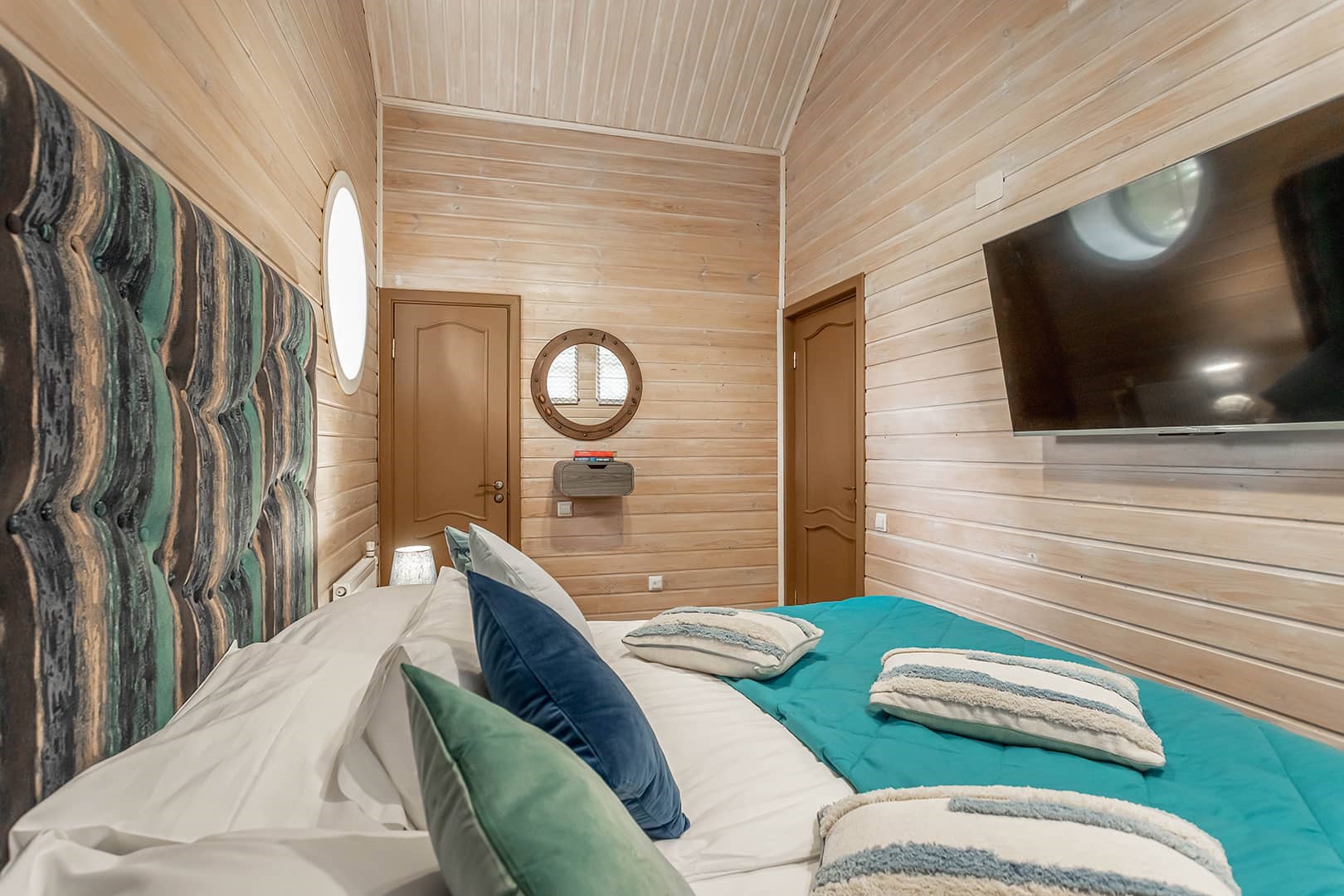 Коттедж "Дом Боцмана" на 6 человек в Окунёвая