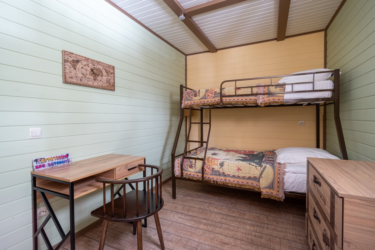 Коттедж "Кают-компания" на 8 человек в Окунёвая