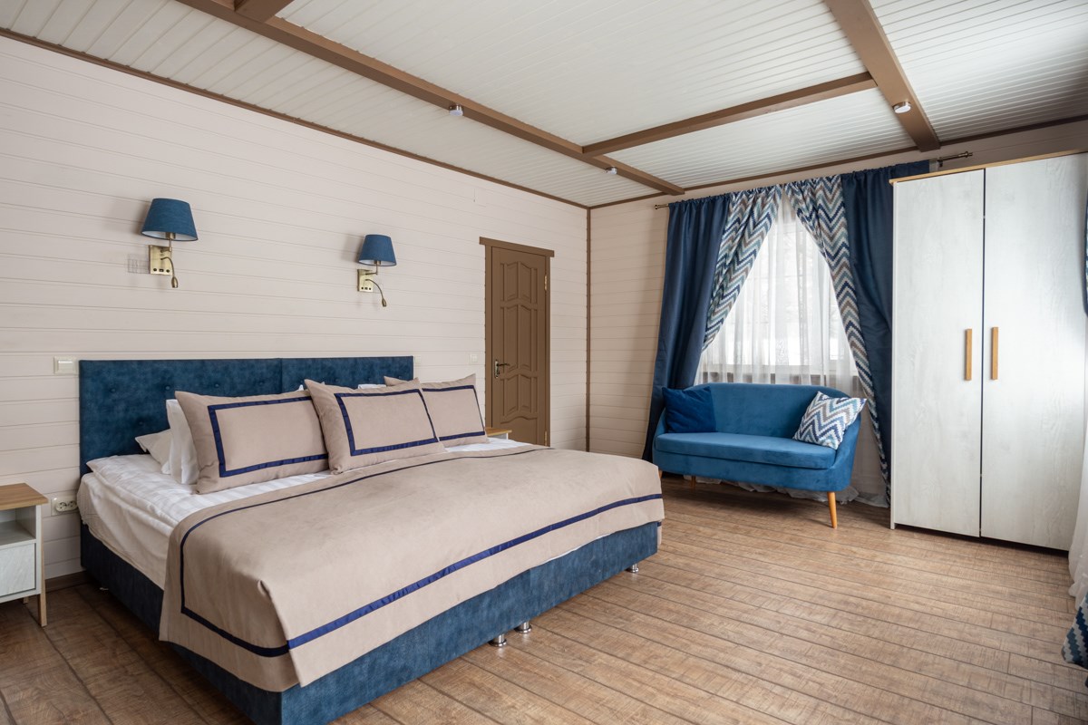 Коттедж "Кают-компания" на 8 человек в Окунёвая