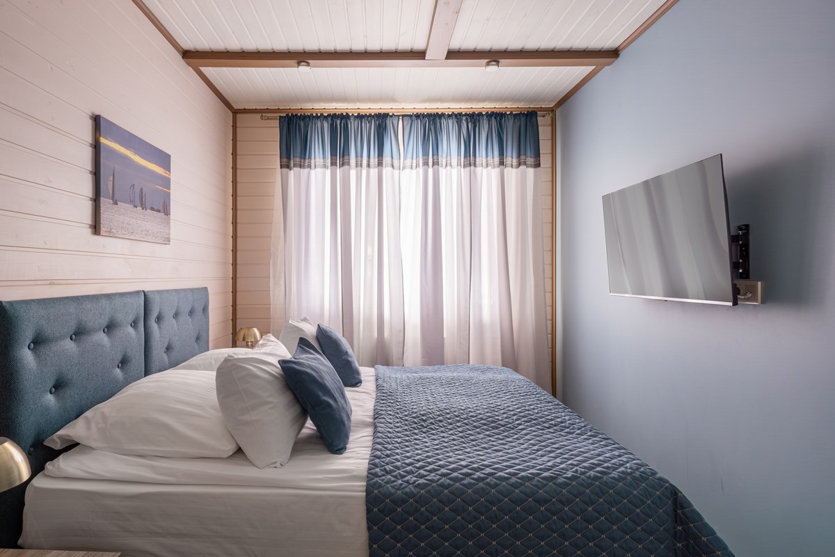 Коттедж "Кают-компания" на 8 человек в Окунёвая