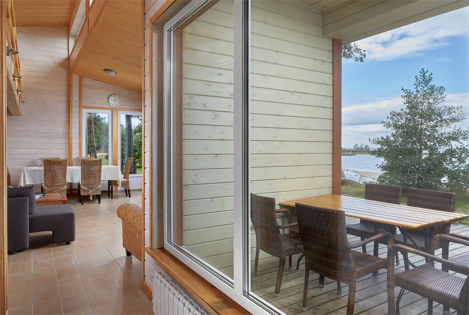 Коттедж "Адмирал" на 6 человек в Окунёвая