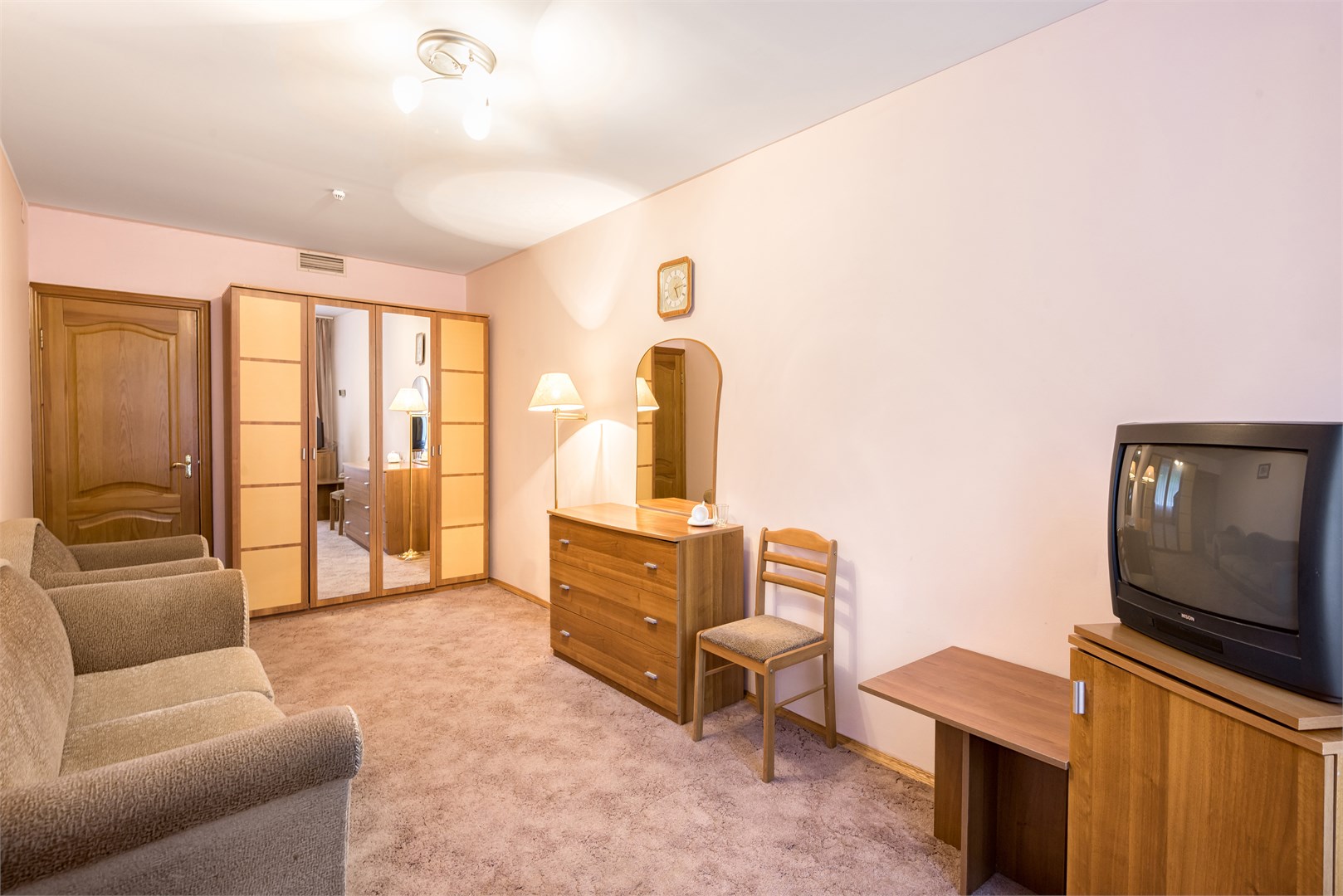 Комфорт 2-комнатный с раздельными кроватями в РЖДЗ Санаторий Буран