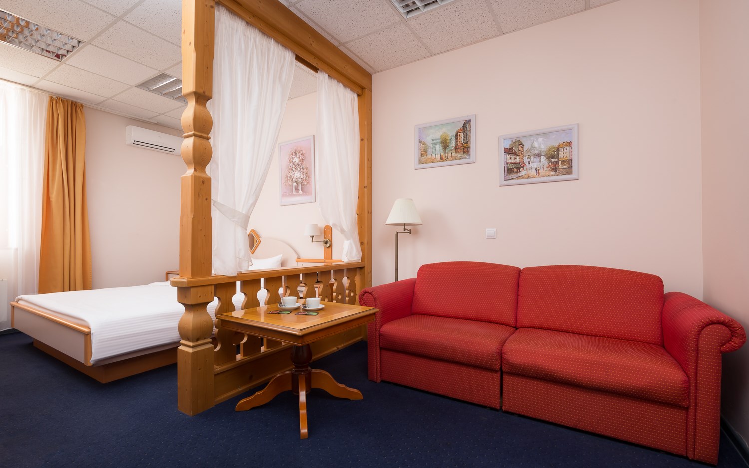 Джуниор Сюит в ТрансОтель