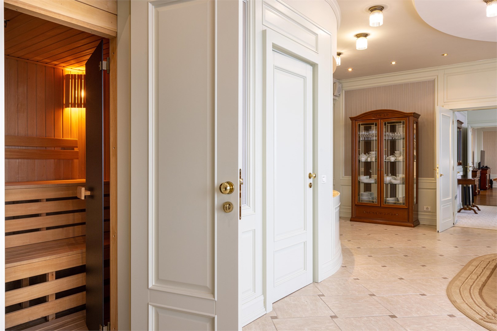 Апартаменты 3-комнатные (№802) в РЖДЗ Санаторий Черноморье