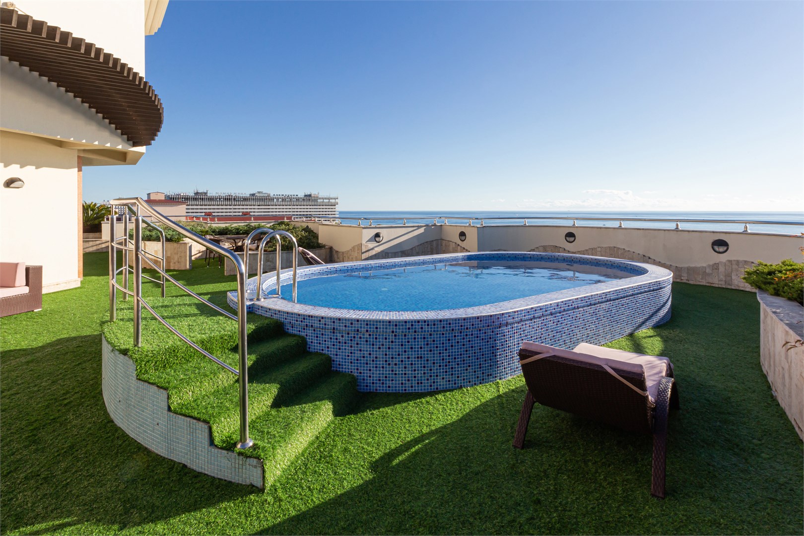 Апартаменты 3-комнатные (№802) в РЖДЗ Санаторий Черноморье