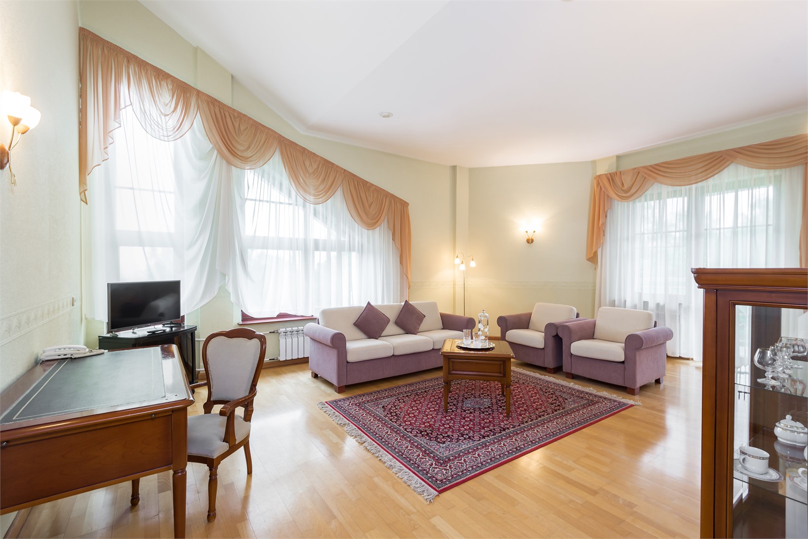 Люкс 2-комнатный (корпус 5) в РЖДЗ Санаторий Буран