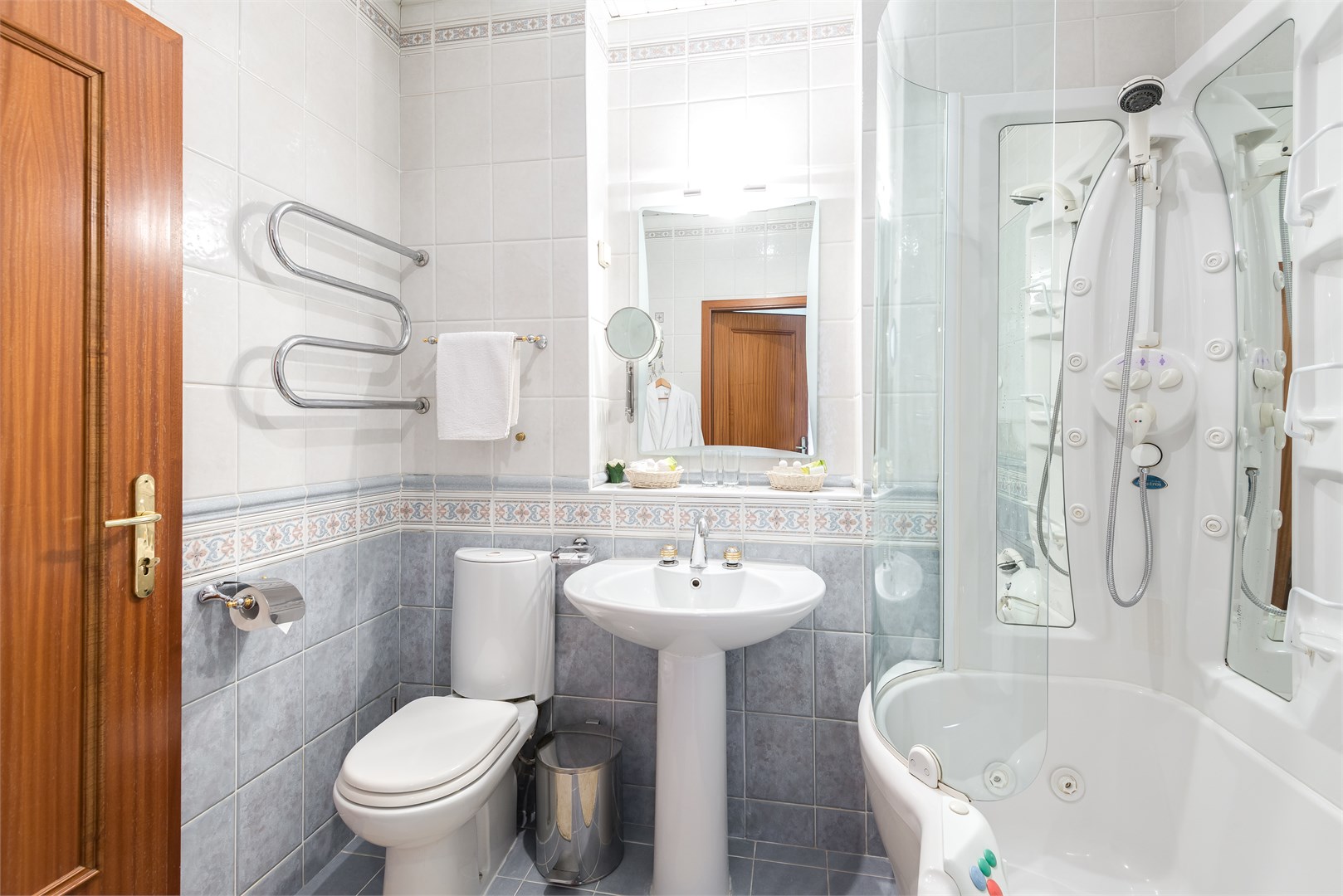 Люкс 2-комнатный (корпус 5) в РЖДЗ Санаторий Буран