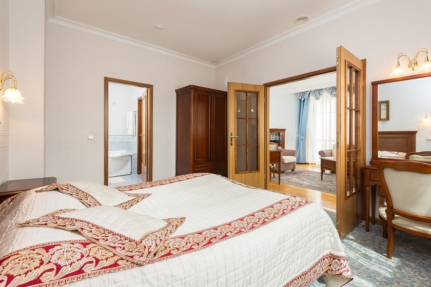 Люкс 2-комнатный (корпус 5) в РЖДЗ Санаторий Буран