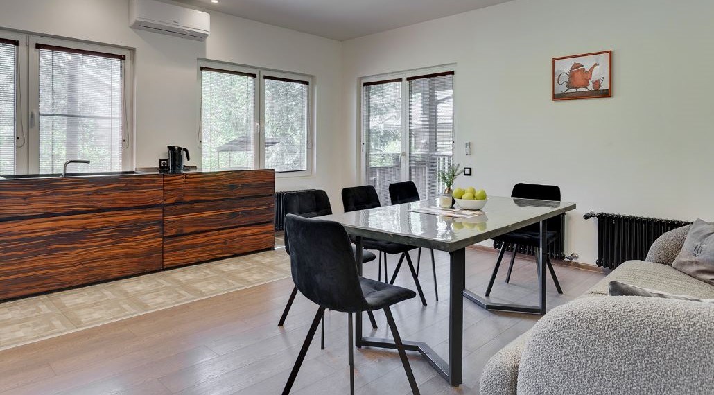 Коттедж «Королевский Комфорт 22» в Царство-Королевство