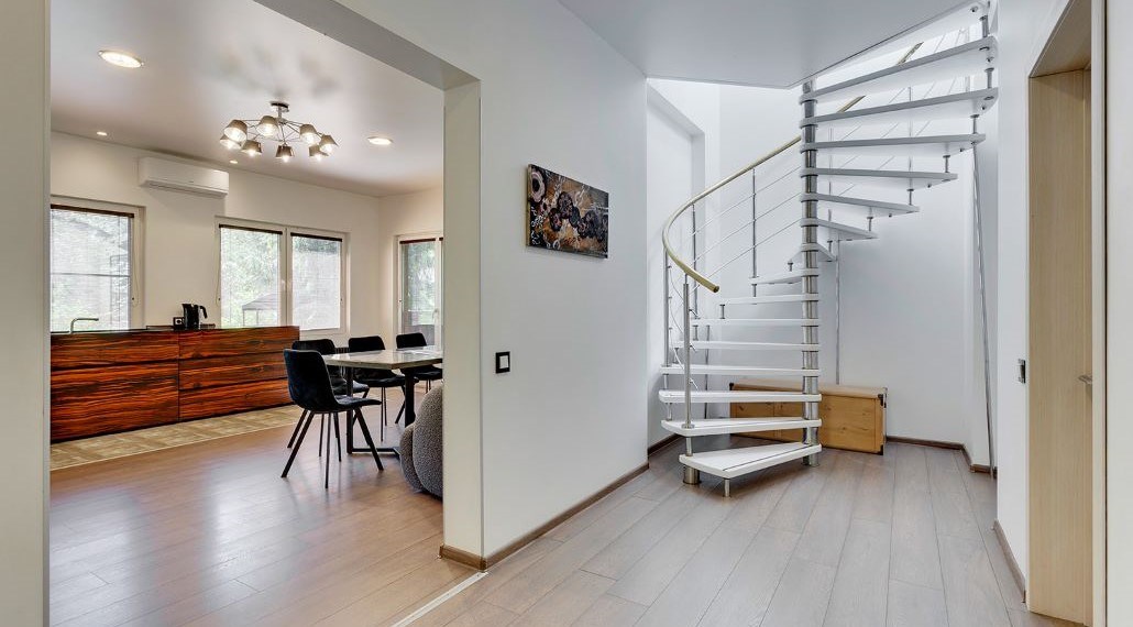 Коттедж «Королевский Комфорт 22» в Царство-Королевство