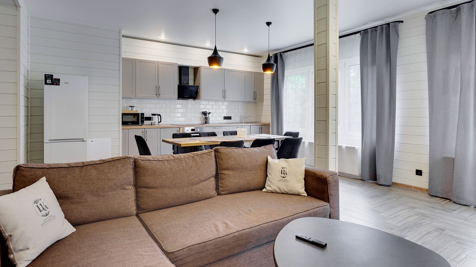 Коттедж «Королевский 23» в Царство-Королевство