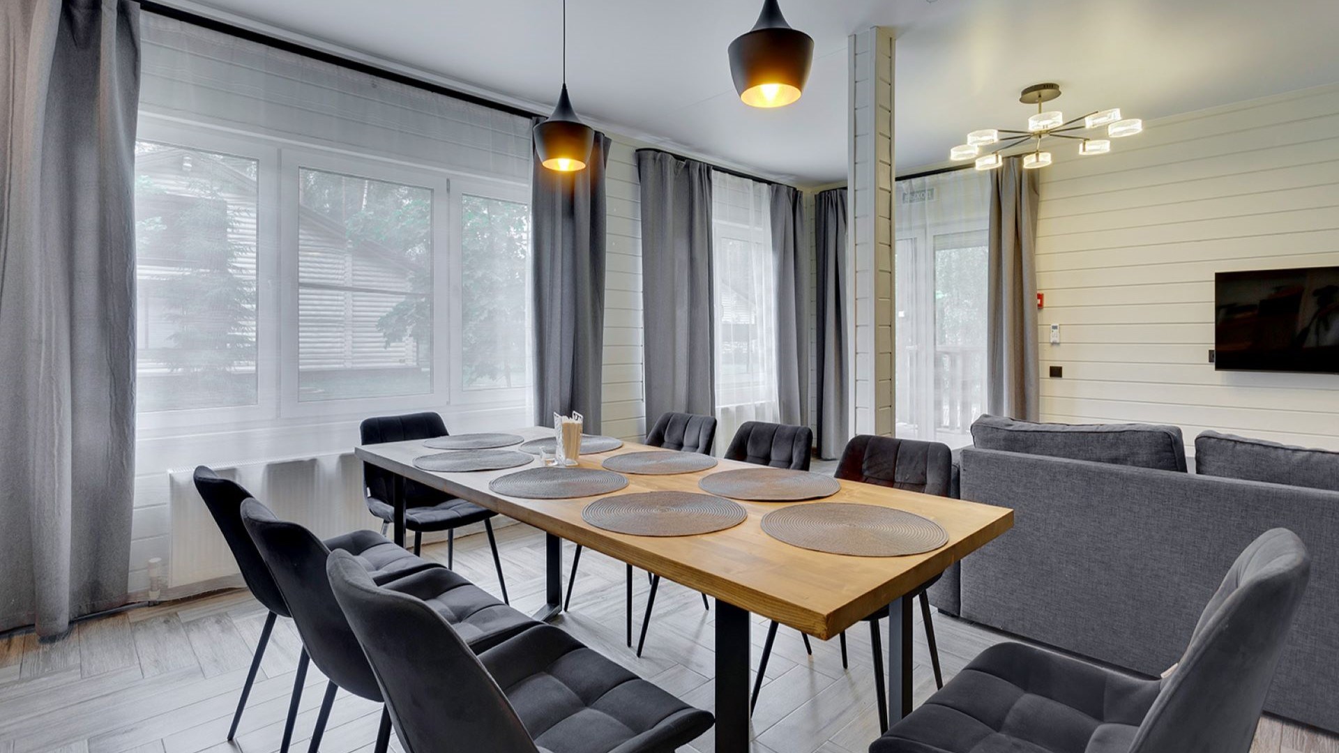 Коттедж «Королевский 23» в Царство-Королевство