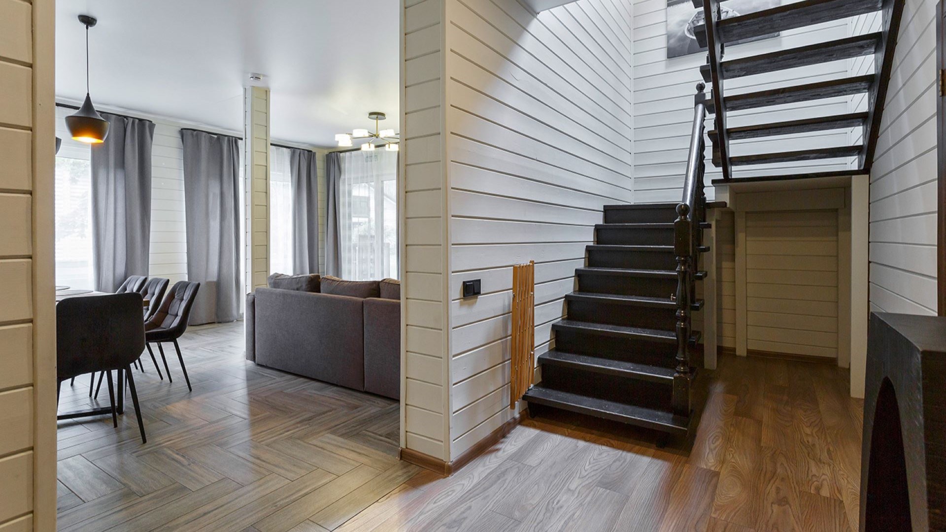 Коттедж «Королевский 23» в Царство-Королевство