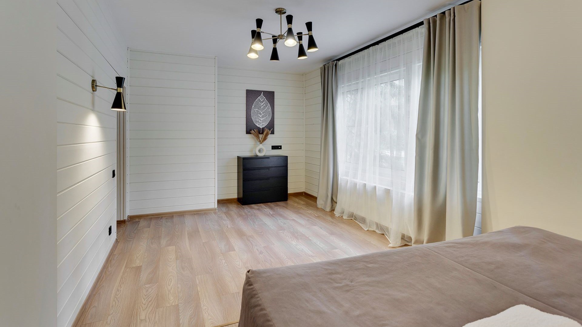 Коттедж «Королевский 23» в Царство-Королевство