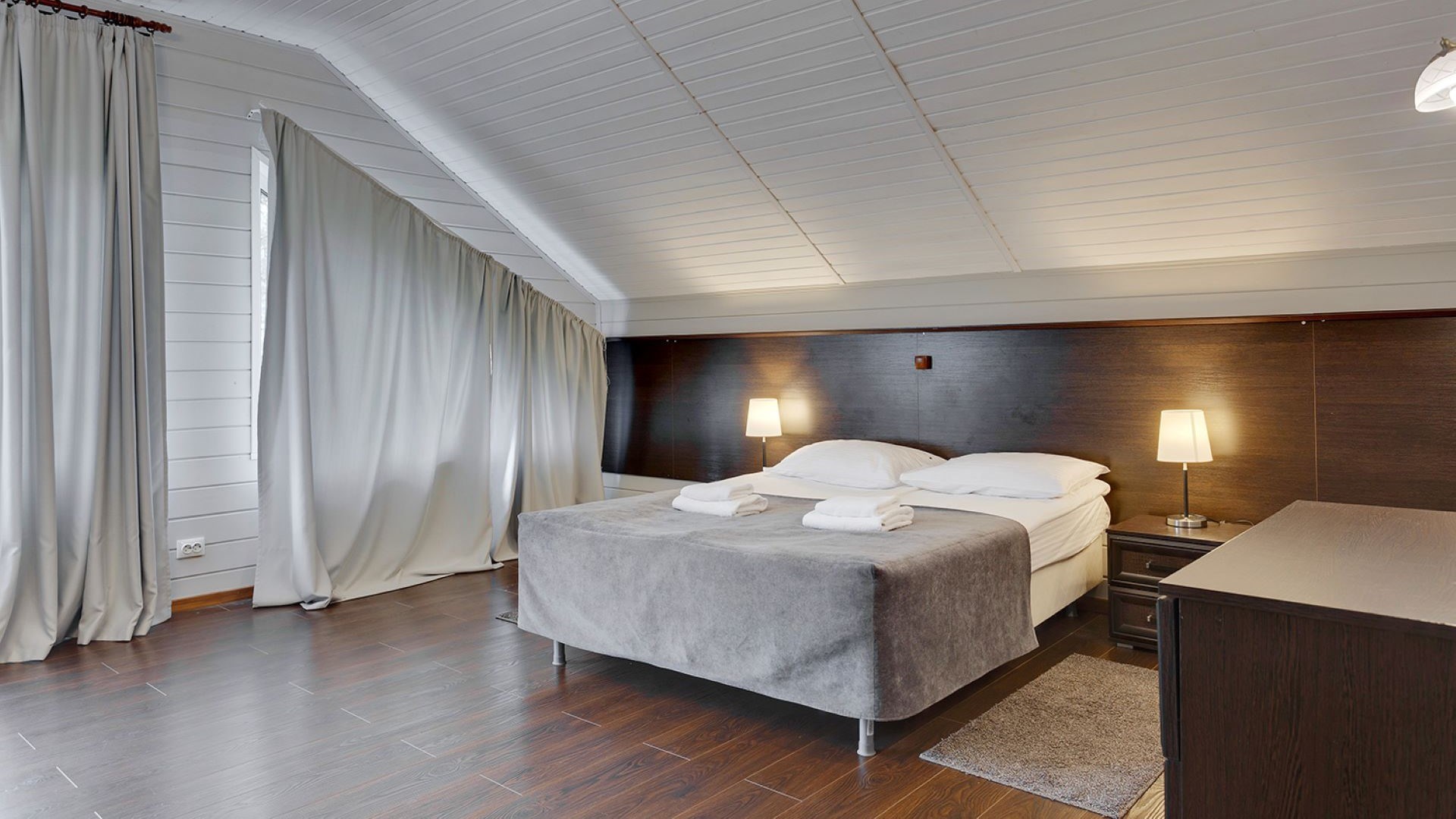 Коттедж «Королевский 23» в Царство-Королевство