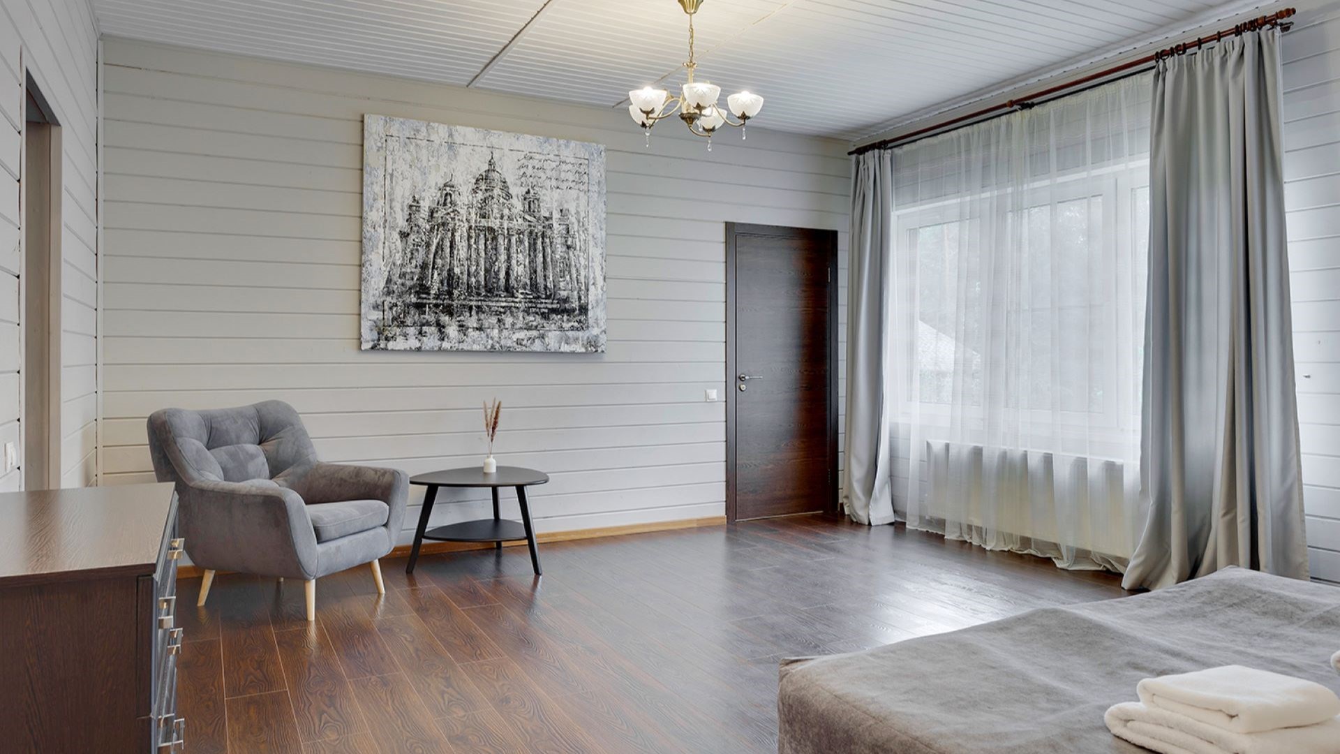 Коттедж «Королевский 23» в Царство-Королевство