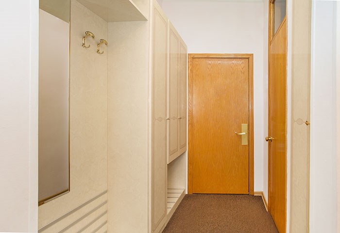 Стандарт 1-местный с балконом (корпус 8) в Октябрьский