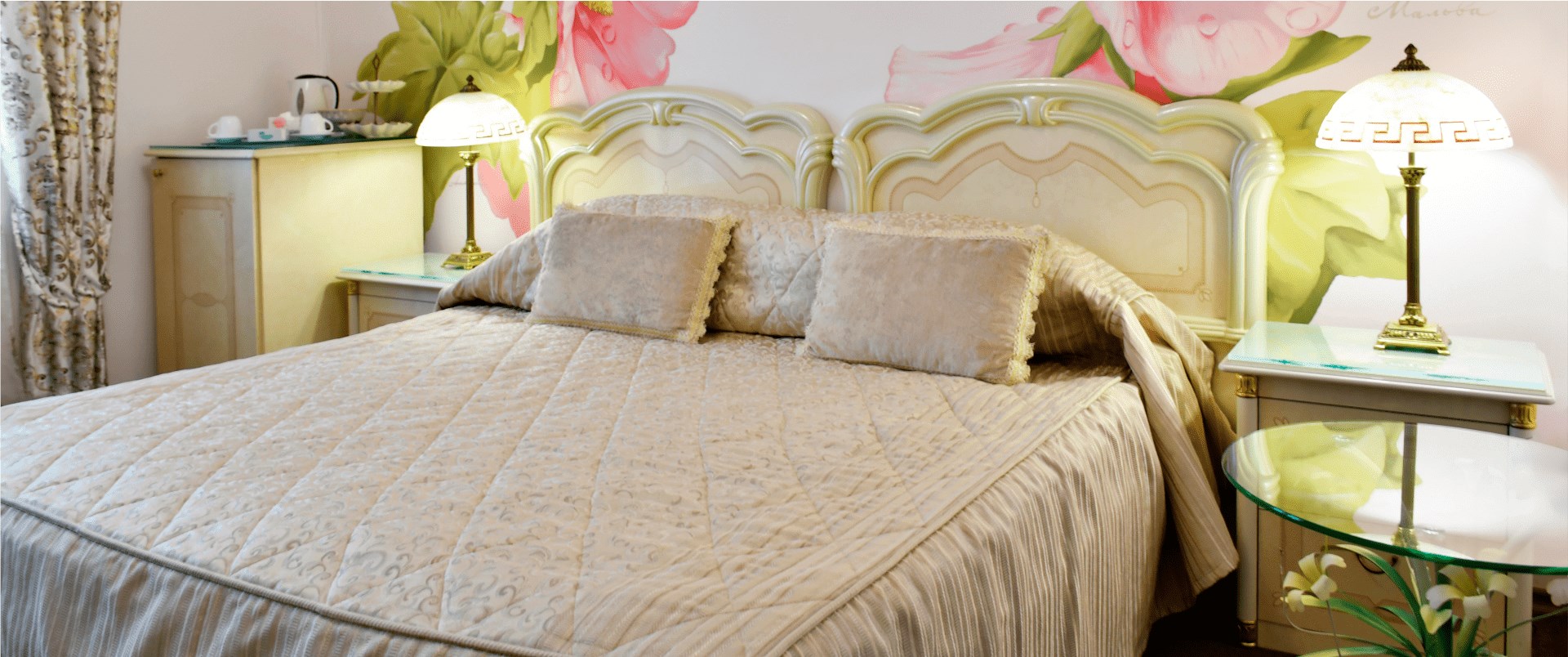 Стандарт 2-местный с двумя раздельными кроватями с балконом (морской корпус) в Октябрьский