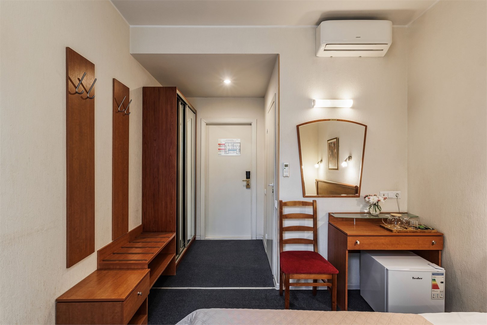 Стандартная комната с широкой кроватью в Невский Астер