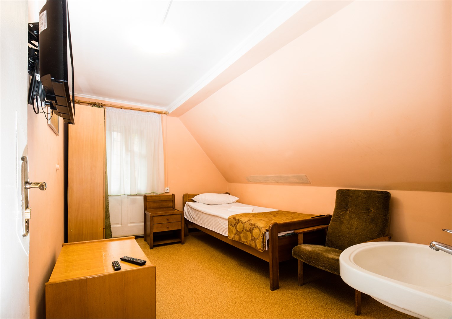 Эконом одноместный (№ 9,11, 12.14) в Золотая бухта