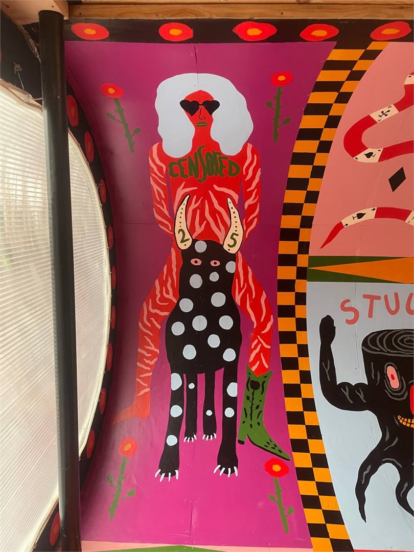 арт-дом  «Штаб», авторы арт-группа  «Алыча» в Никола-ленивец