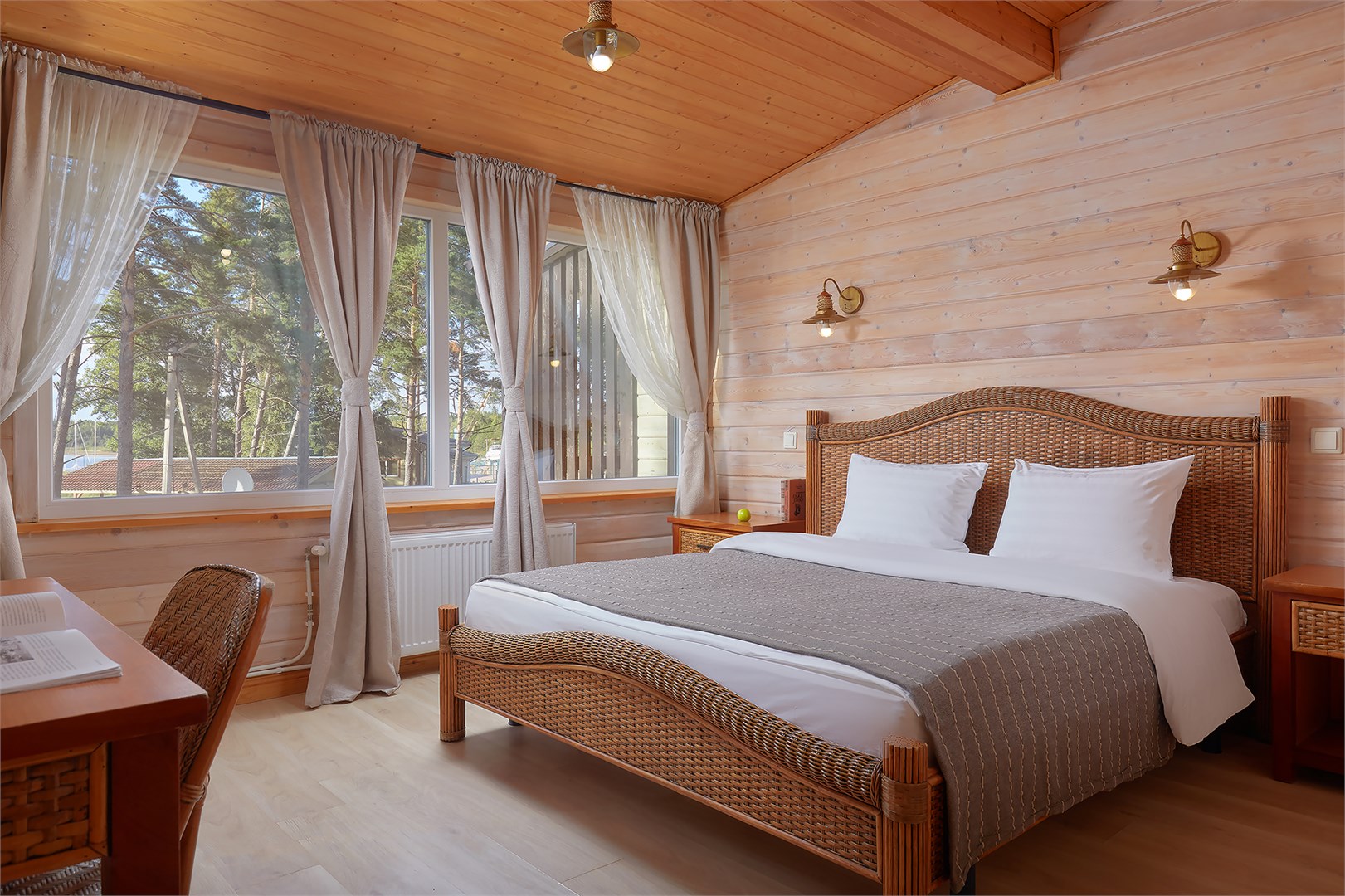 Таунхаусы "Флагман", "Линкор" на 6 человек в Окунёвая