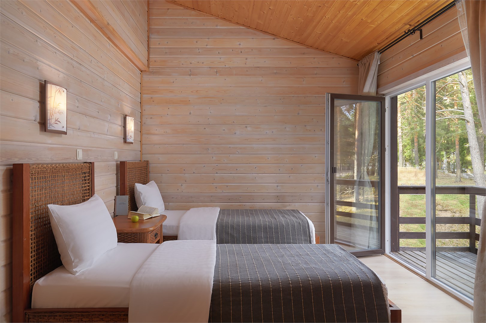 Таунхаусы "Флагман", "Линкор" на 7 человек в Окунёвая