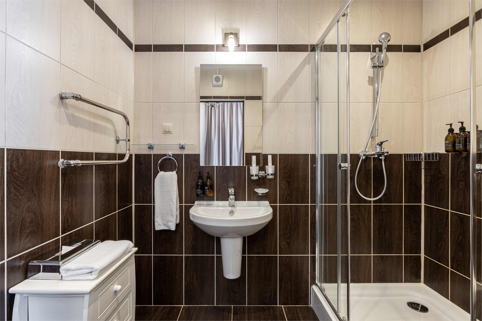 Шале № 10 с японской баней «Фурако» в Роза шале