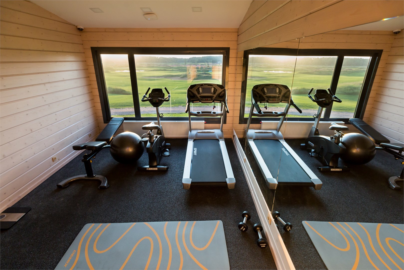 Junior Suite Garden view в Gorki Golf&Resort