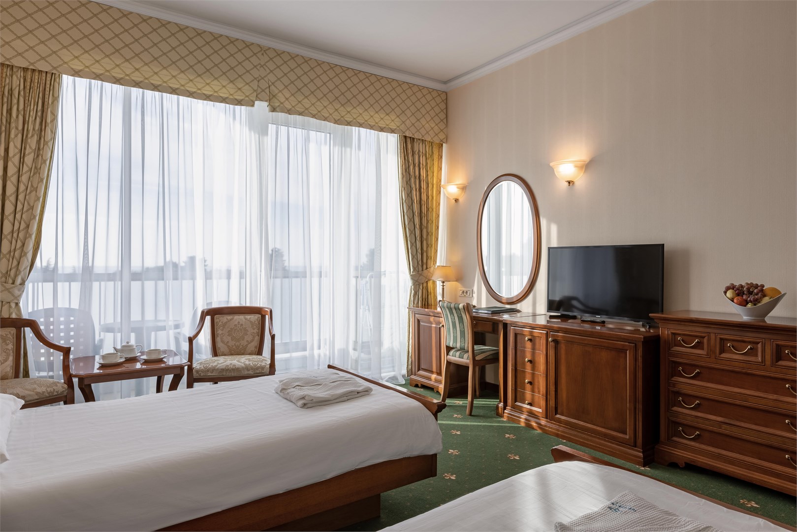 Стандарт с балконом с раздельными кроватями в РЖДЗ Санаторий Черноморье