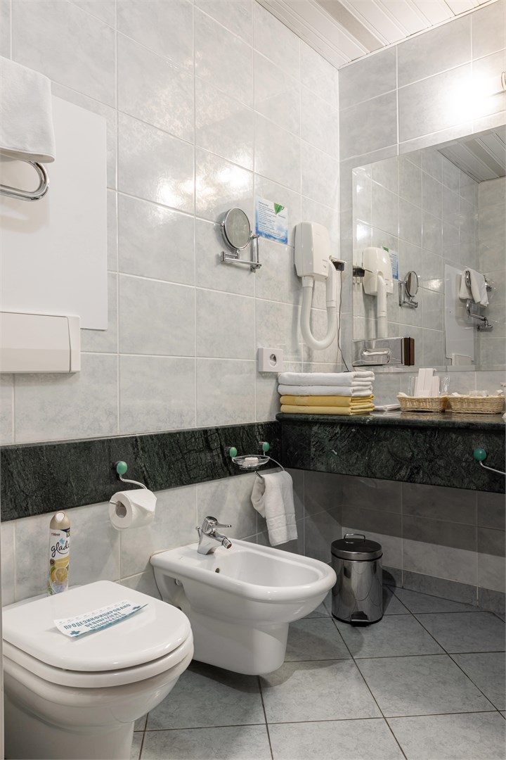 Люкс 3-комнатный с балконом в РЖДЗ Санаторий Черноморье