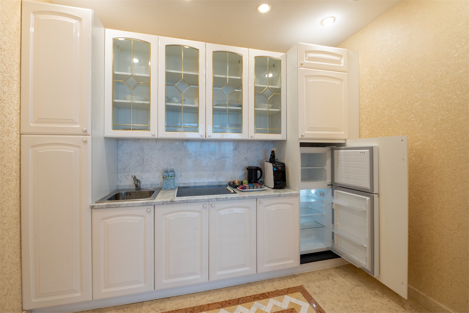 Апартаменты 2-комнатные (№705) в РЖДЗ Санаторий Черноморье