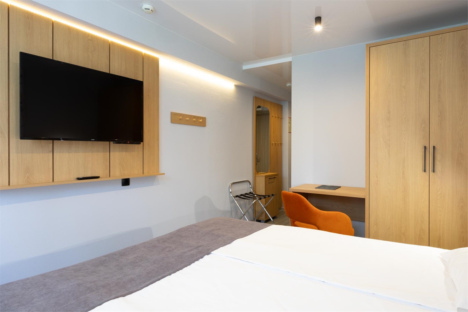 Стандарт 2-местный в Azimut Здоровье Ивушка