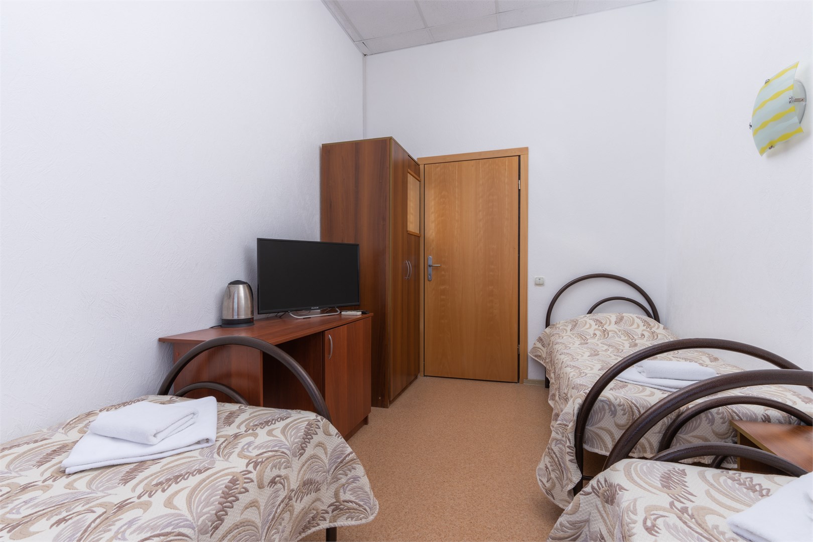 Эконом 3-местный (корпус 3) в Azimut Здоровье Солнечный