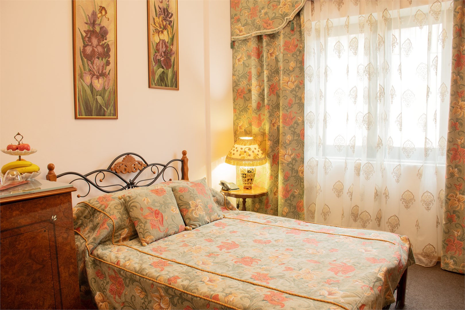 Стандарт 1-местный без балкона 2 корпус основная территория в Октябрьский