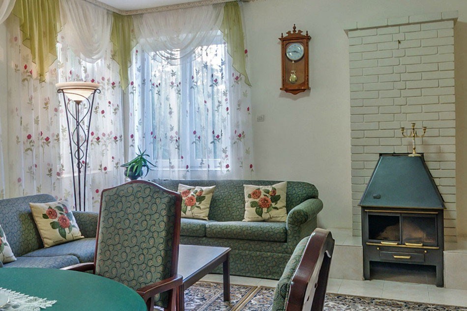 Стандарт семейный 2-комнатный (морской корпус) в Октябрьский