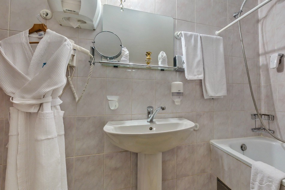 Стандарт семейный 2-комнатный (морской корпус) в Октябрьский