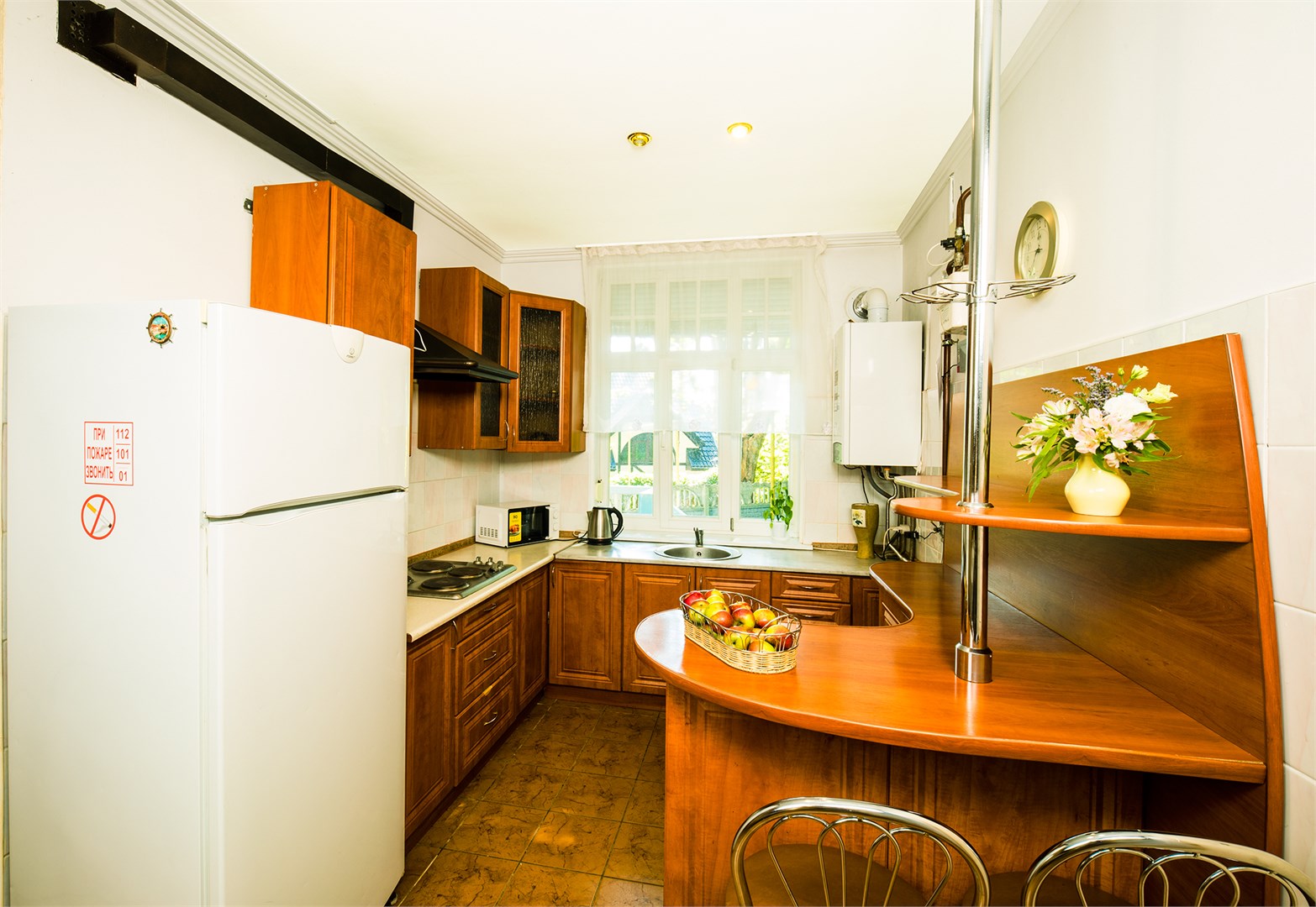 Стандарт двухместный с двуспальной кроватью (№ 2, 3, 4, 5) в Золотая бухта