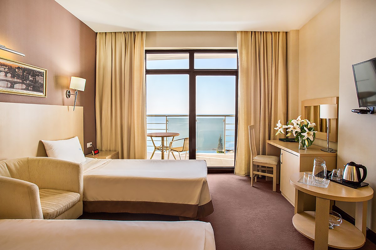 Стандарт 2-местный TWIN (Олимп) в AZIMUT Здоровье Мыс Видный