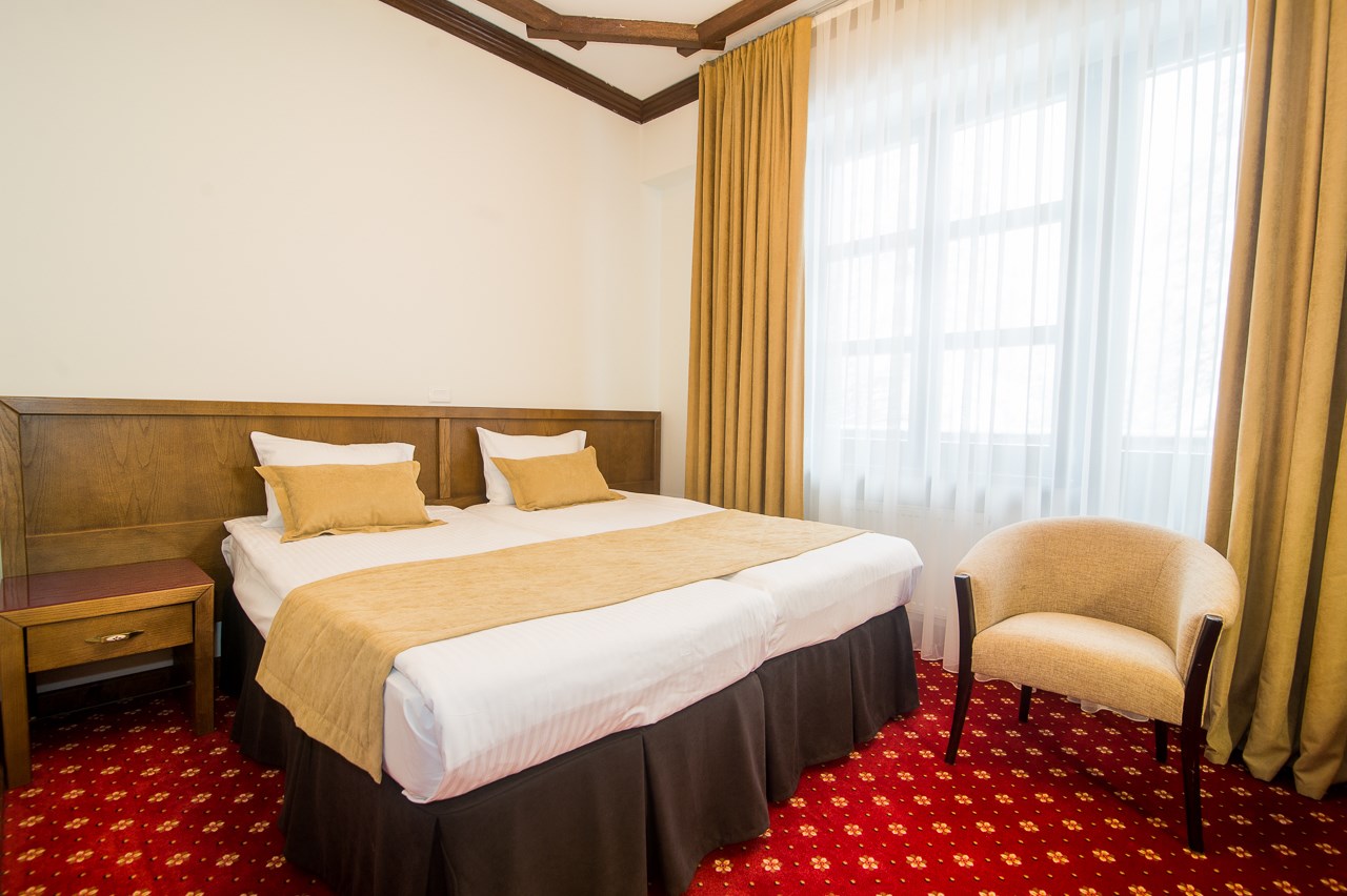 Superior (улучшенный стандартный номер) в Ozon seven peaks