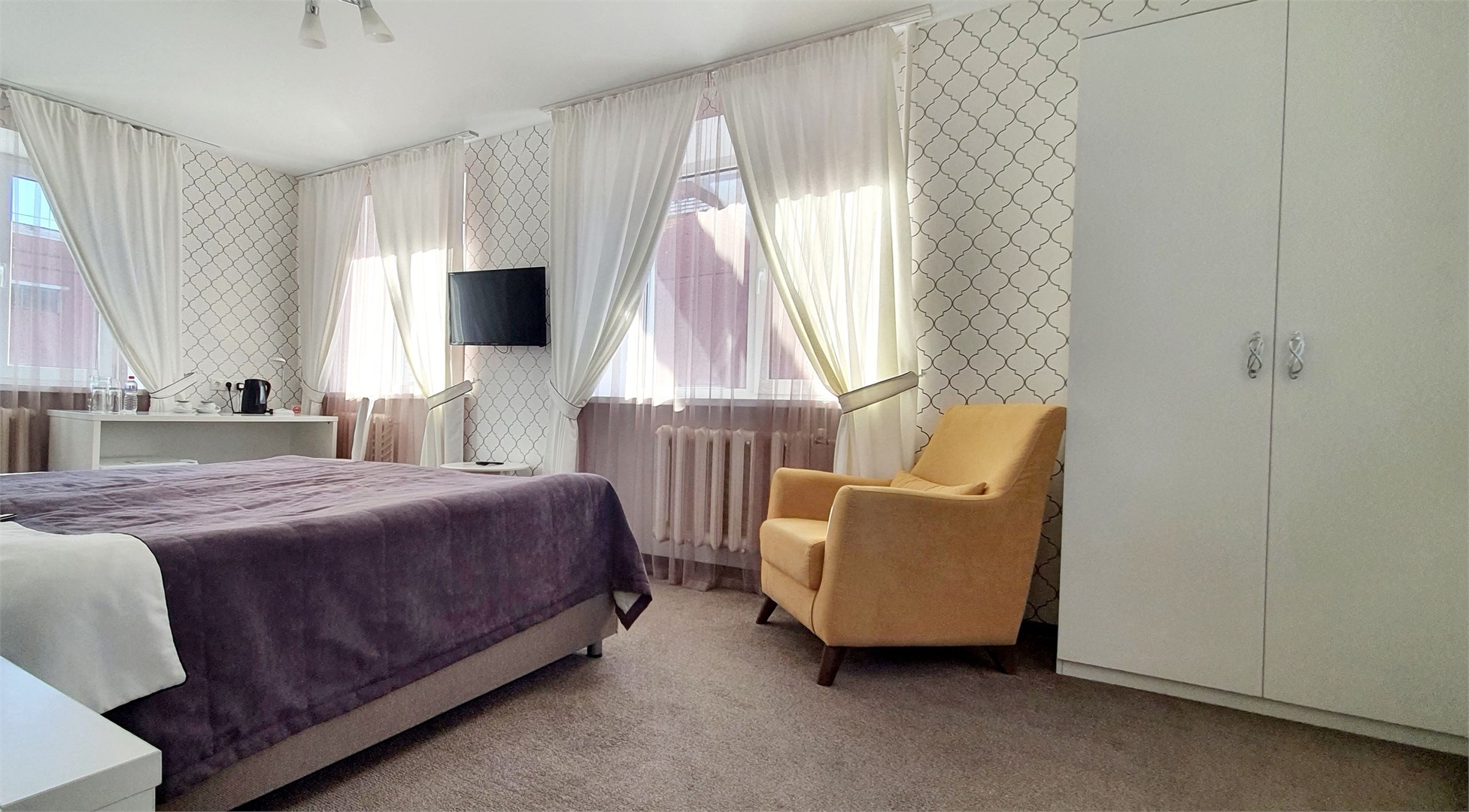 Де Люкс в Славяночка