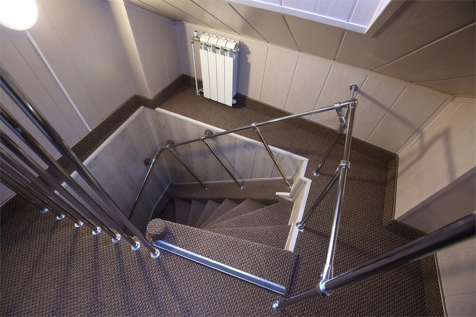 1 категория (Четырех-местный номер с отдельным входом, мансарда) в Николин парк