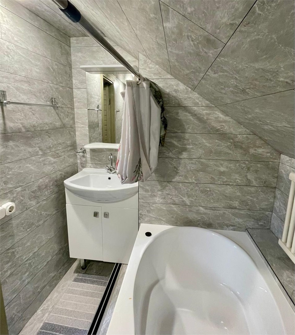 1 категория (Четырех-местный номер с отдельным входом, мансарда) в Николин парк