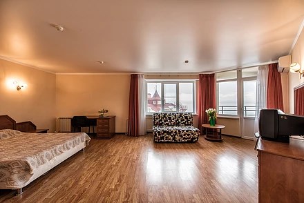 Номер стандарт трехместный номер в Черномор