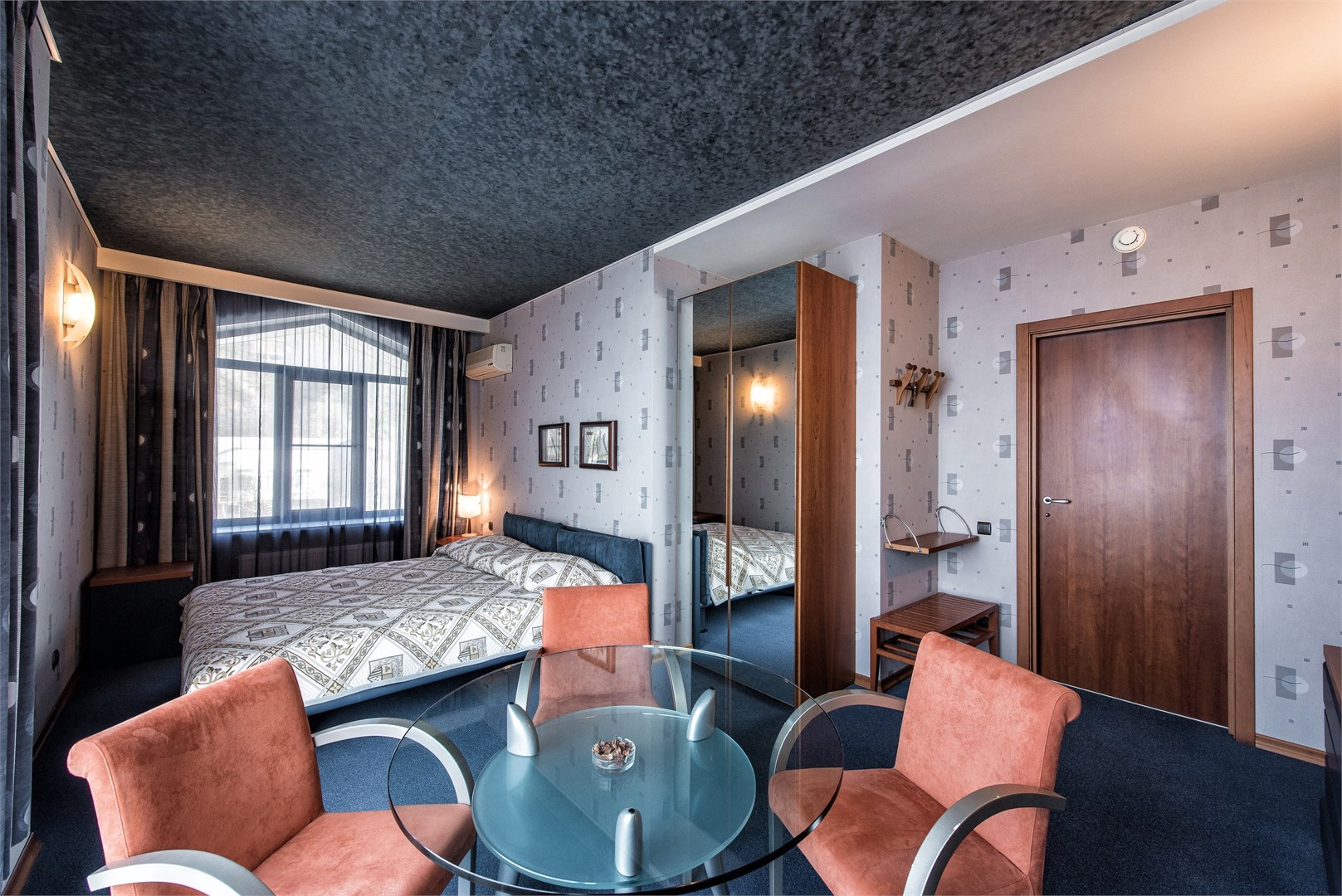 Аппартаменты в Черномор