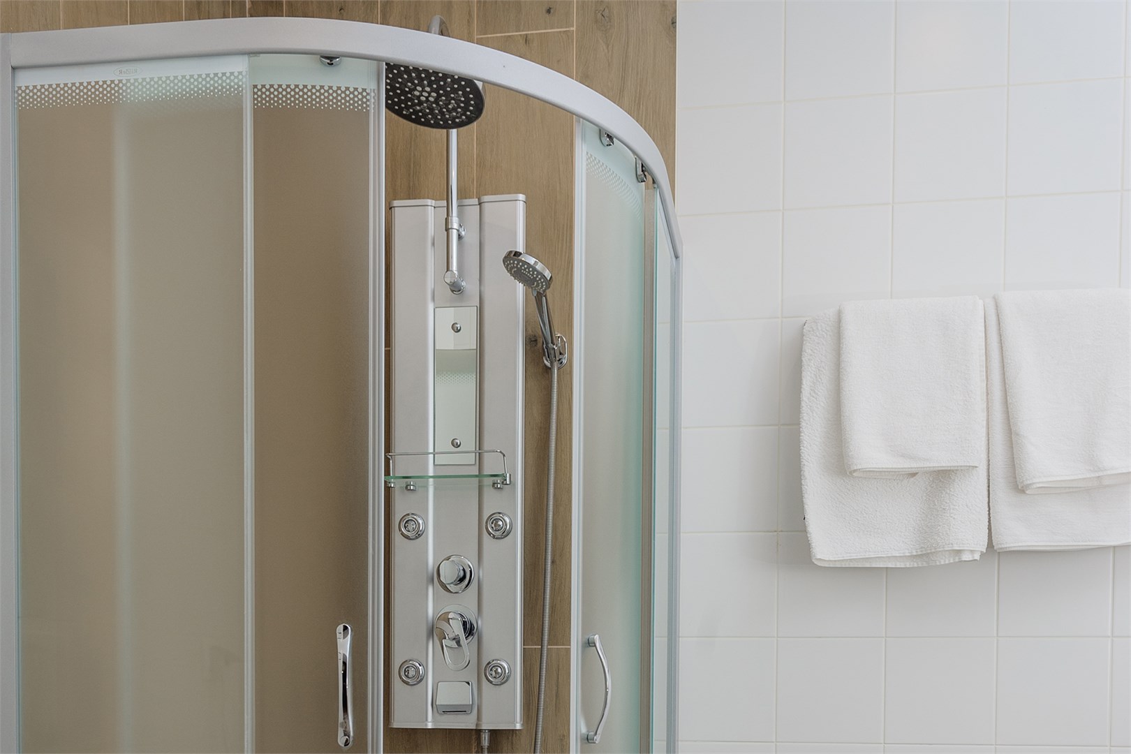 ПОЛУЛЮКС НА ДВОИХ (DBL/TWIN) в El Gaucho