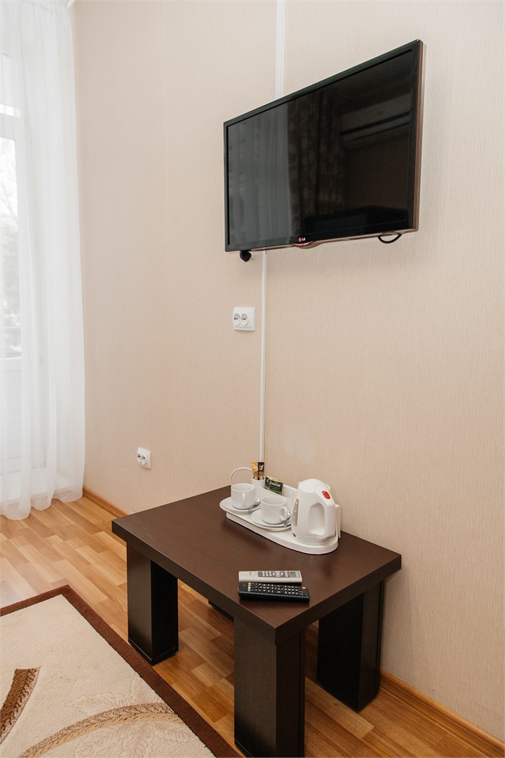 Джуниор Сюит в Энергетик