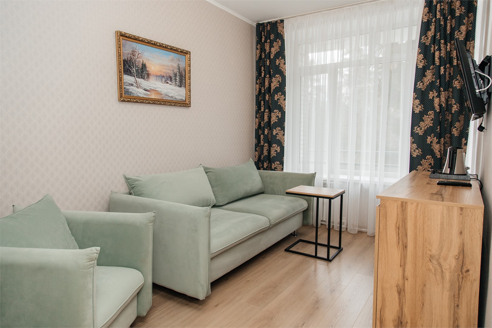 Джуниор Сюит в Энергетик