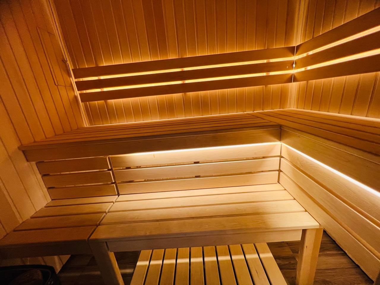 Апартаменты трехкомнатные  с мини сауной и камином в Энергетик